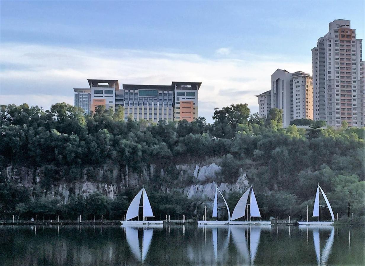 Resort Suites By Landmark At Bandar Sunway Sunway Lagoon Kampong Penaga  ภายนอก รูปภาพ