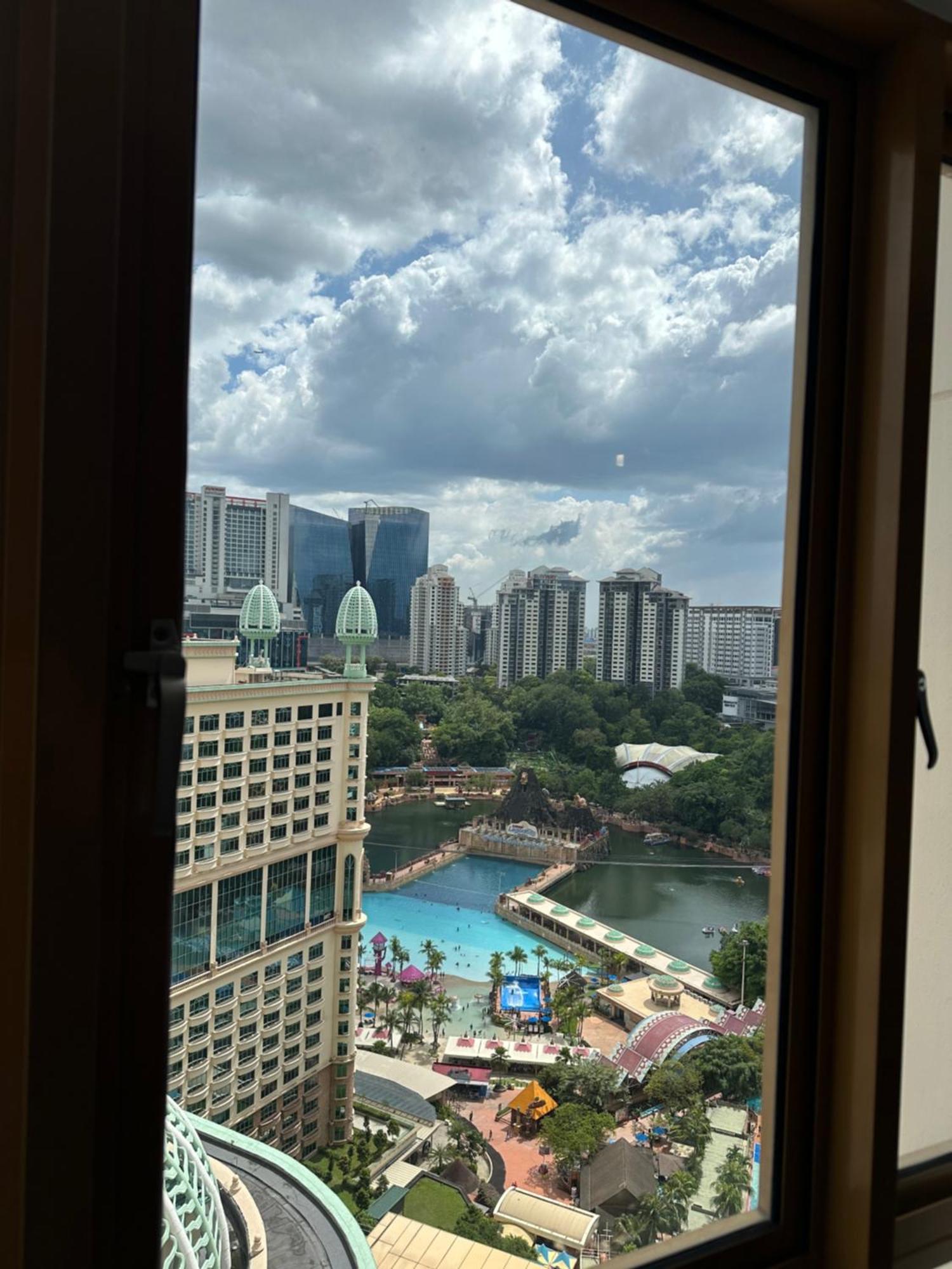 Resort Suites By Landmark At Bandar Sunway Sunway Lagoon Kampong Penaga  ภายนอก รูปภาพ
